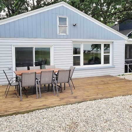 Waterfront Cottage Near Lambeau And Door County! グリーンベイ エクステリア 写真