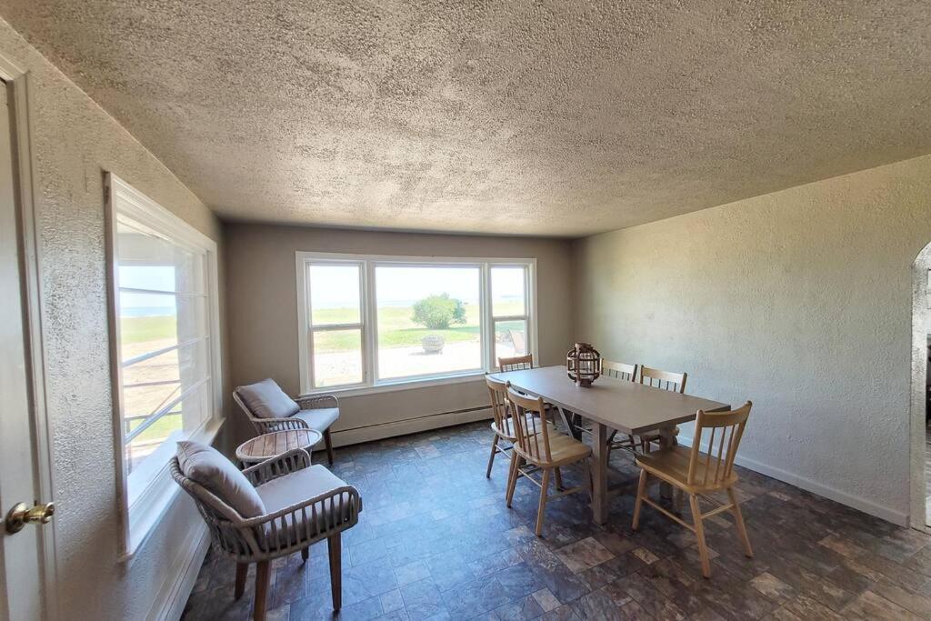 Waterfront Cottage Near Lambeau And Door County! グリーンベイ エクステリア 写真